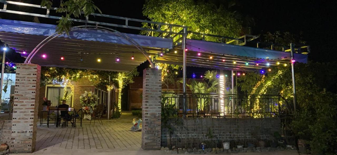 D&D Riverside Homestay Xuan Son 外观 照片
