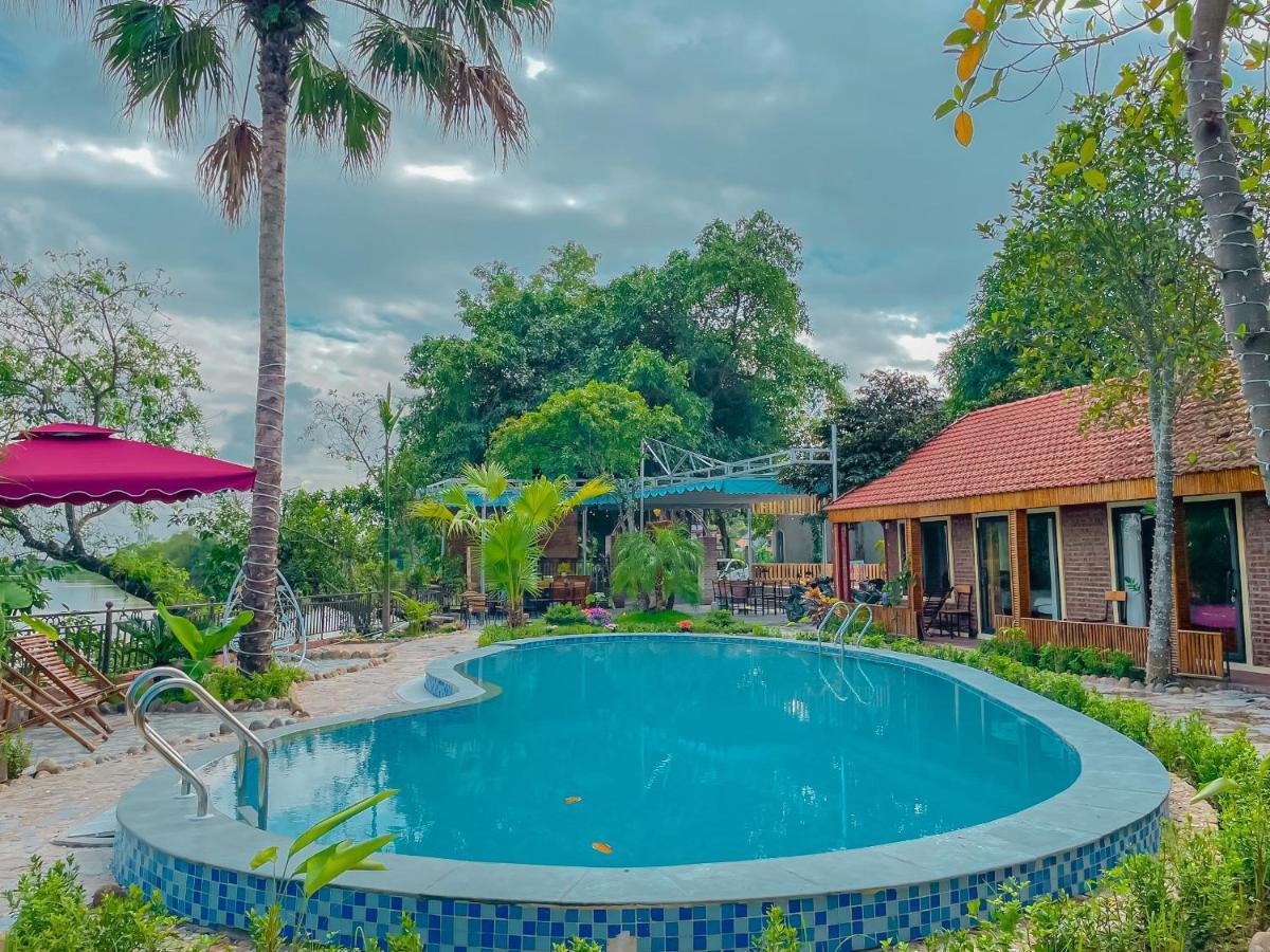 D&D Riverside Homestay Xuan Son 外观 照片